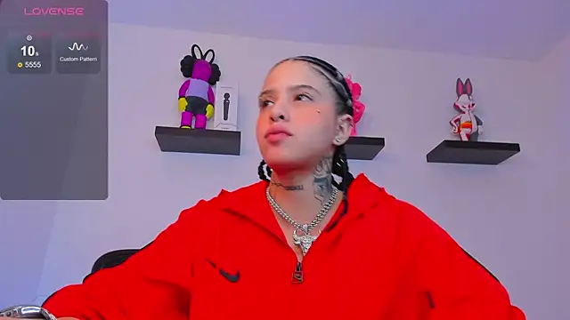 Gangster Girl online show from 21, 3, 2025