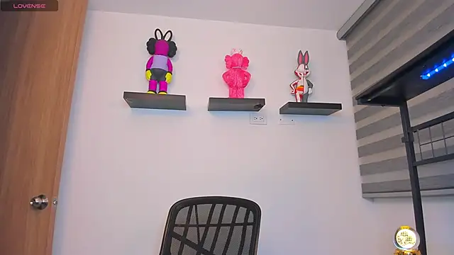 Gangster Girl online show from 11, 3, 2026