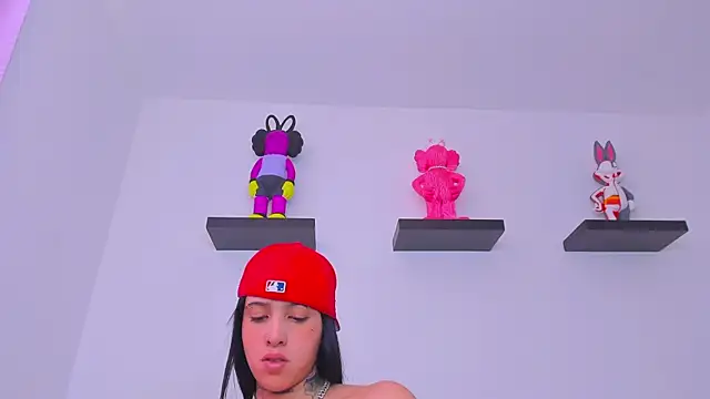 Gangster Girl online show from 5, 3, 2025