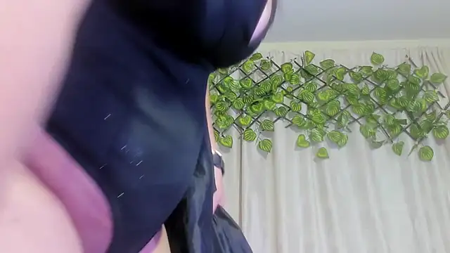 Rachel Dubois online show from 31, 10, 2025