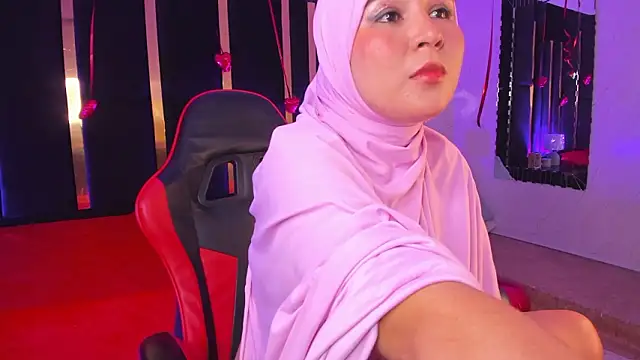 Snapshot of SamiQuest chatting on 5, 2, 2026 SamiQuest online show from 5, 2, 2026