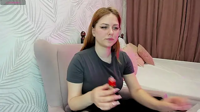 Lasly Fox online show from 12, 3, 2025