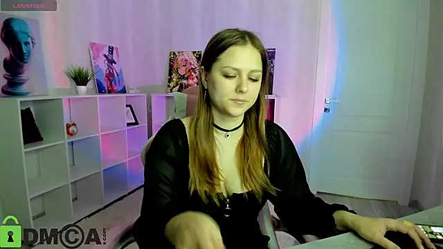 Lasly Fox online show from 18, 10, 2025