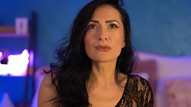 RaisaVawn online show from 9, 2, 2026