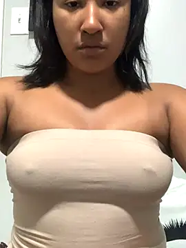 Snapshot of Chy202 chatting on 8, 9, 2025 Chy202 online show from 8, 9, 2025