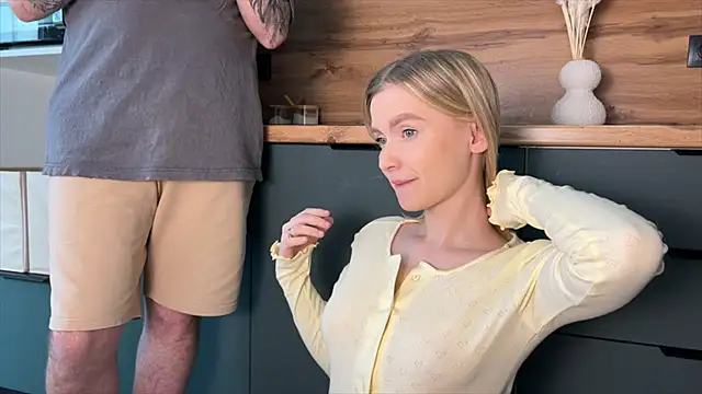 Snapshot of Adelovenick chatting on 7, 2, 2026 Adelovenick online show from 7, 2, 2026