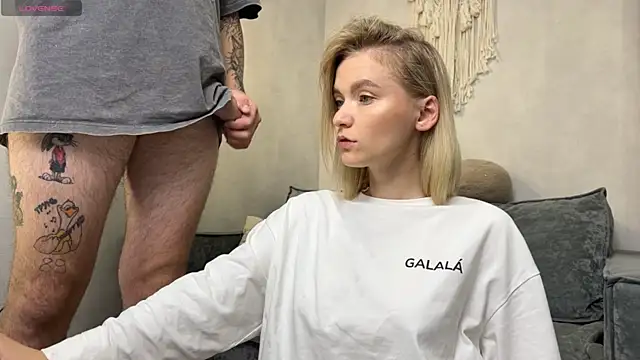 Adelovenick online show from 6, 10, 2025