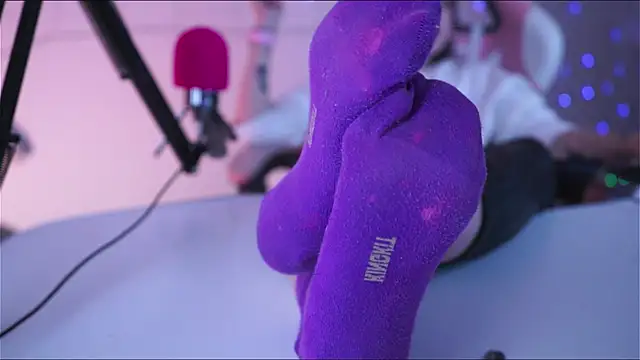 Lana  May online show from 12, 2, 2025