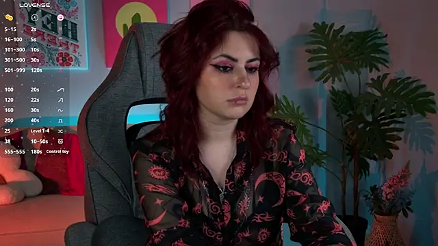 Lana  May online show from 14, 11, 2025