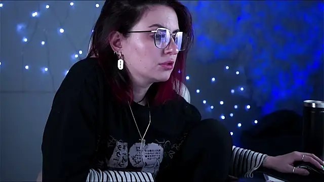 Lana  May online show from 12, 3, 2025