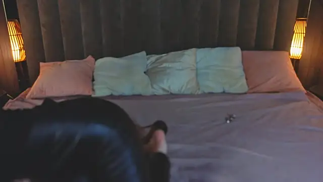 Daisy Delight online show from 21, 10, 2025