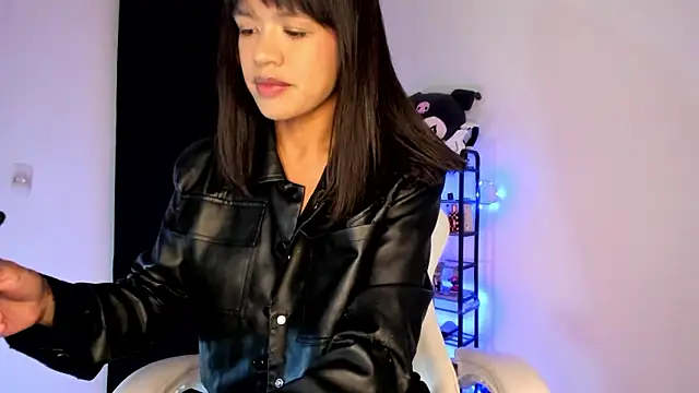 meganthompsonn22 online show from 23, 2, 2026