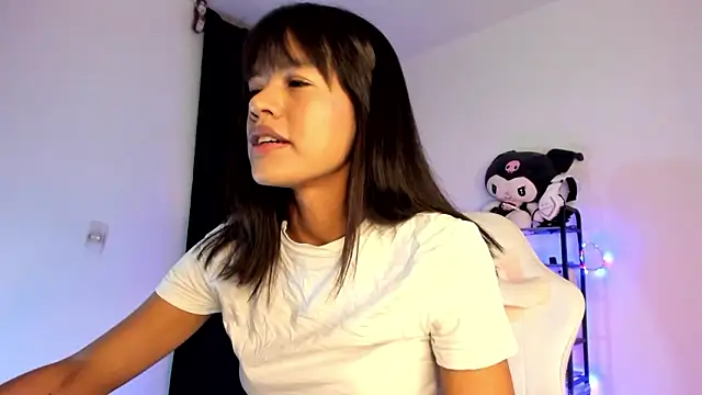 meganthompsonn22 online show from 5, 3, 2026