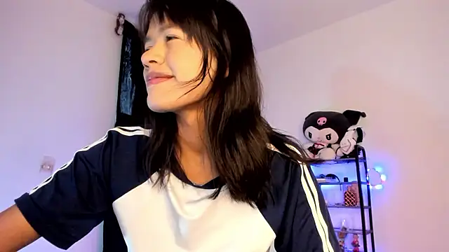 meganthompsonn22 online show from 10, 3, 2026