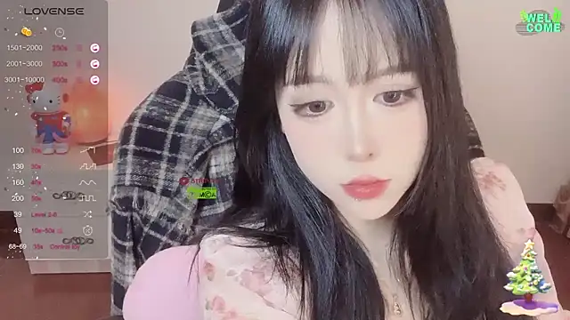 Snapshot of Naixue-520 chatting on 17, 2, 2025 Naixue-520 online show from 17, 2, 2025