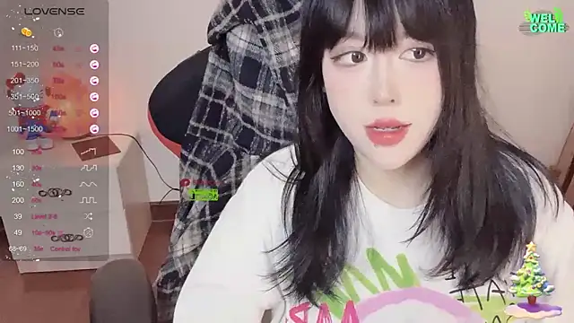 Snapshot of Naixue-520 chatting on 2, 3, 2025 Naixue-520 online show from 2, 3, 2025