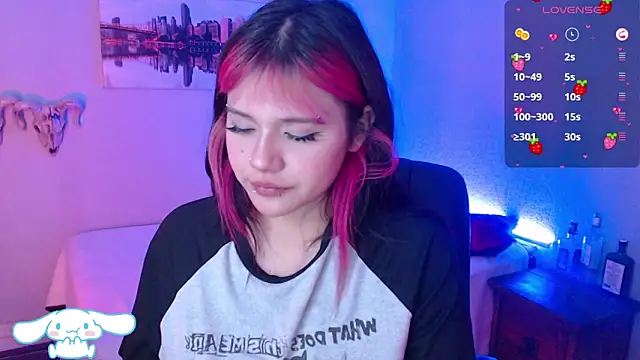 mixie cute online show from 11, 1, 2025