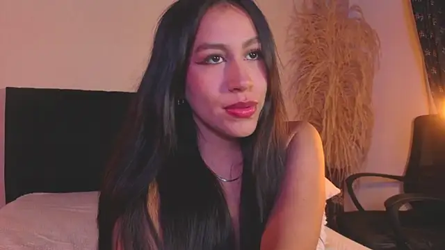 EmiGomez  online show from 5, 7, 2026