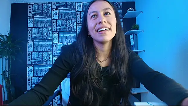 EmiGomez  online show from 9, 3, 2026