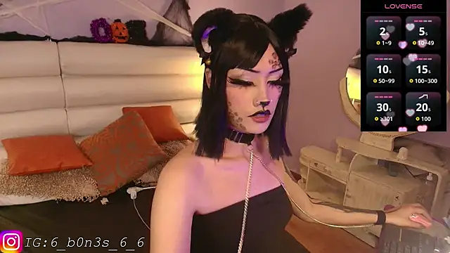 Effy Corpse online show from 12, 10, 2025