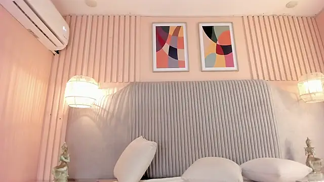 Snapshot of samyriverss chatting on 8, 11, 2025 samyriverss online show from 8, 11, 2025