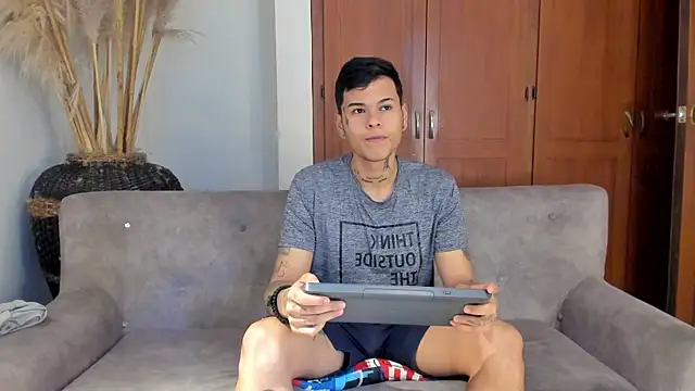 jamesinked  online show from 21, 12, 2025