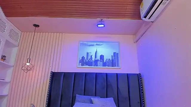 viiolett lee online show from 26, 10, 2025