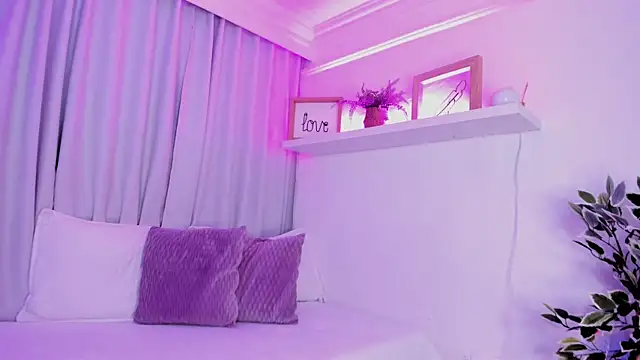 susyy7 online show from 9, 11, 2025