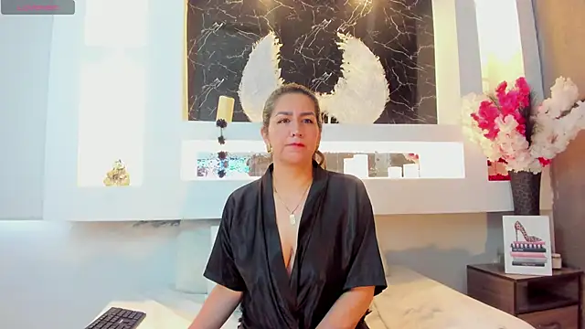 Cinthya mjs online show from 7, 10, 2025