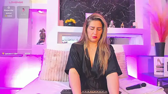 Cinthya mjs online show from 18, 3, 2026