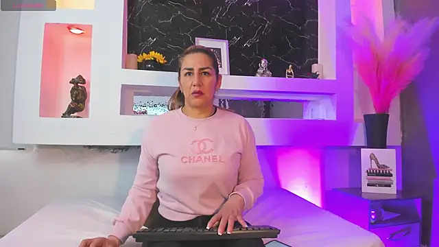 Cinthya mjs online show from 11, 3, 2026