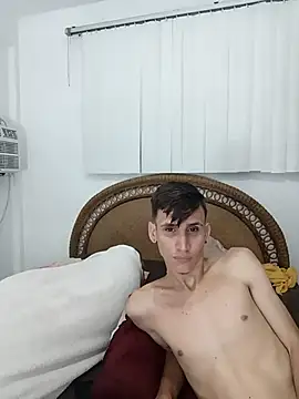 Milfvalesk online show from 14, 2, 2026