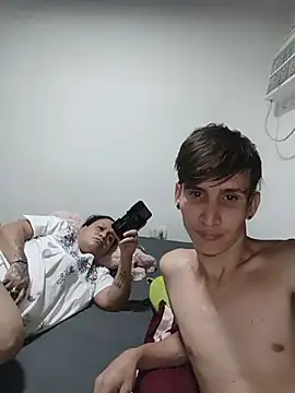 Milfvalesk online show from 5, 7, 2026