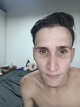 Milfvalesk online show from 25, 6, 2026