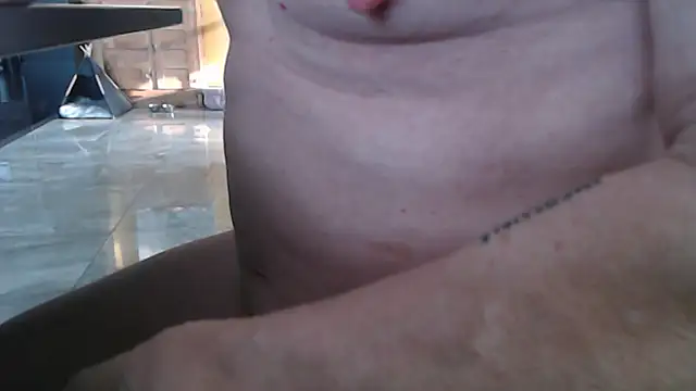 Toy-Daddy online show from 4, 3, 2025