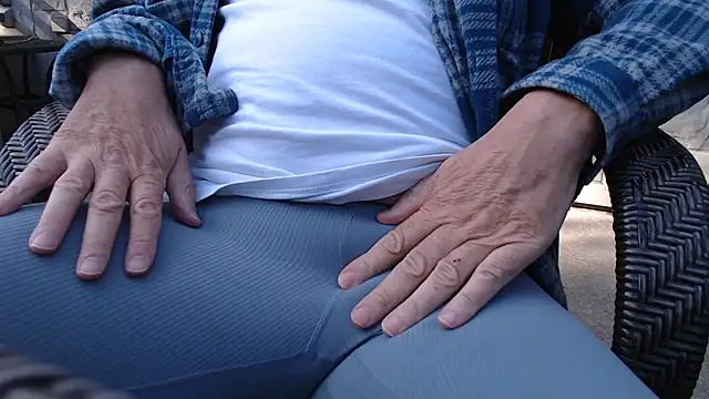 Toy-Daddy online show from 21, 9, 2025