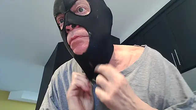 Toy-Daddy online show from 4, 5, 2026