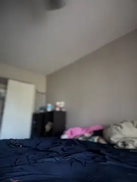 WASHDOWNTHEBUBBLES online show from 4, 2, 2025