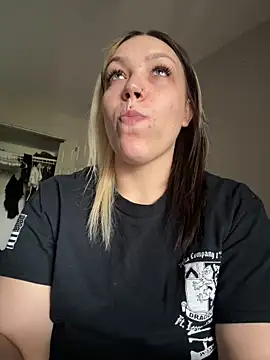 WASHDOWNTHEBUBBLES online show from 17, 1, 2025