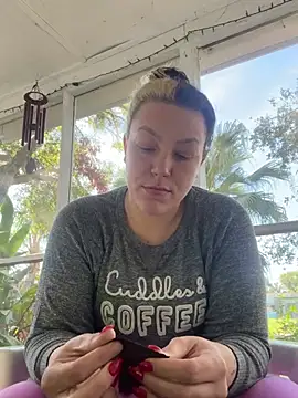 WASHDOWNTHEBUBBLES online show from 3, 1, 2025