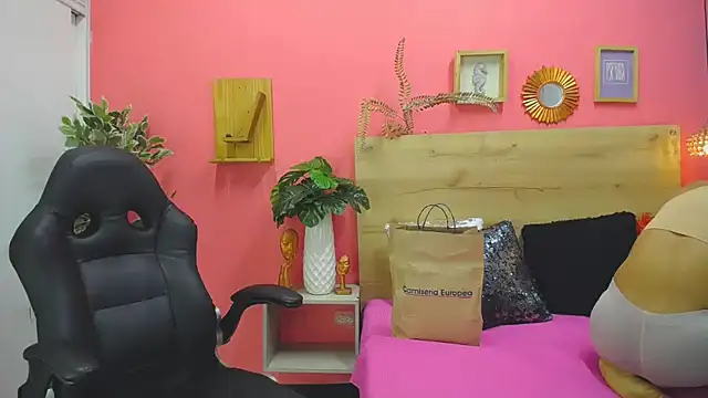 aslyhernandez 7 online show from 31, 3, 2026