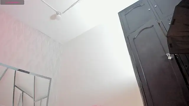 Victoriaa millers online show from 6, 6, 2026