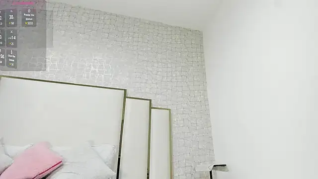 Victoriaa millers online show from 16, 3, 2025