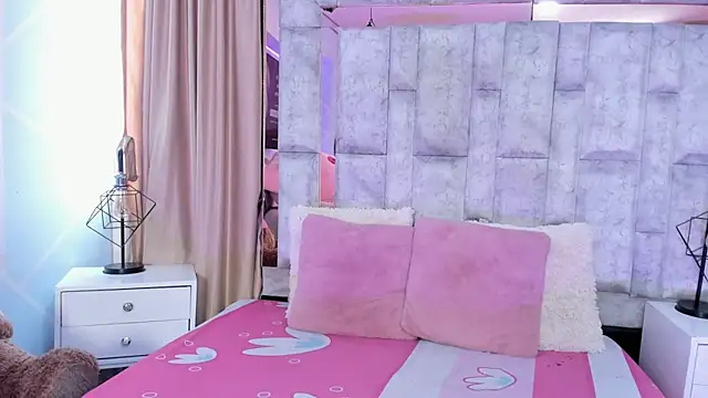 lila noa online show from 28, 10, 2025