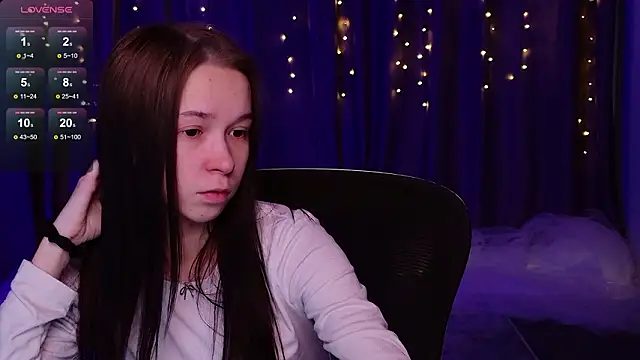 Snapshot of LilithStrangfor chatting on 1, 2, 2026 LilithStrangfor online show from 1, 2, 2026