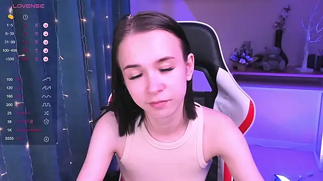 LilithStrangfor online show from 25, 12, 2024