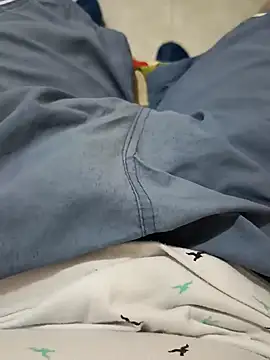 beautiful hands  online show from 22, 1, 2025