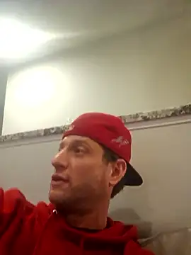 Snapshot of kindbut69 chatting on 3, 12, 2024 kindbut69 online show from 3, 12, 2024