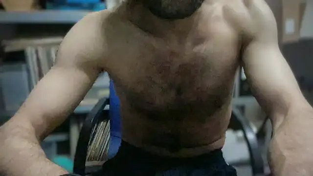 P4RtYBOII92 online show from 23, 10, 2025