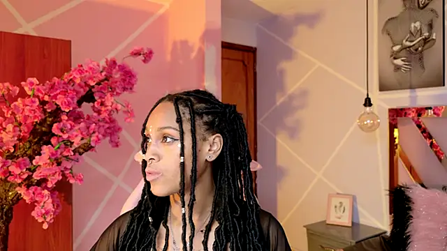 Elith noa online show from 2, 10, 2025